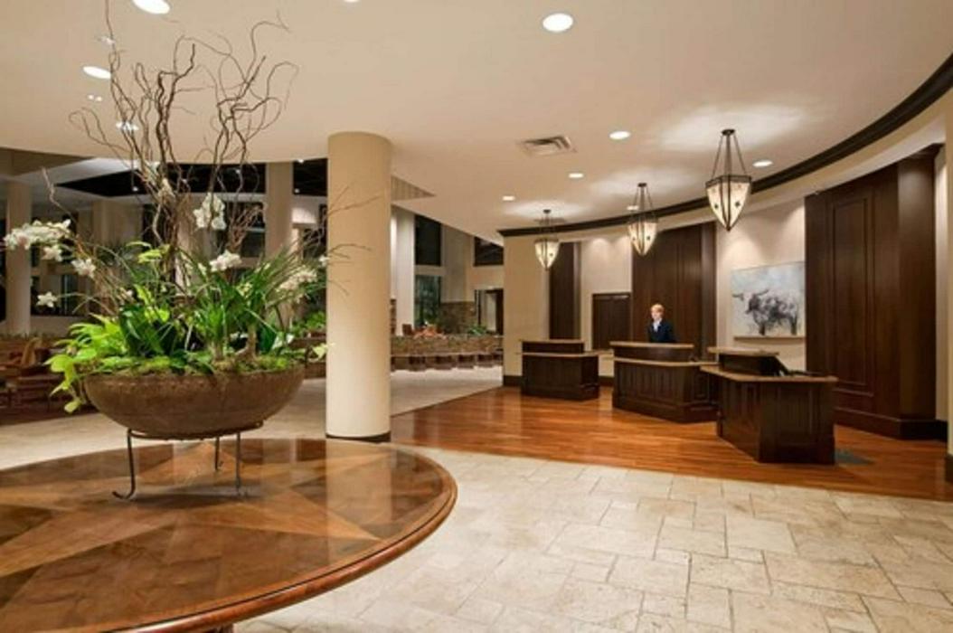 Embassy Suites by Hilton San Antonio Riverwalk Downtown Slide 3